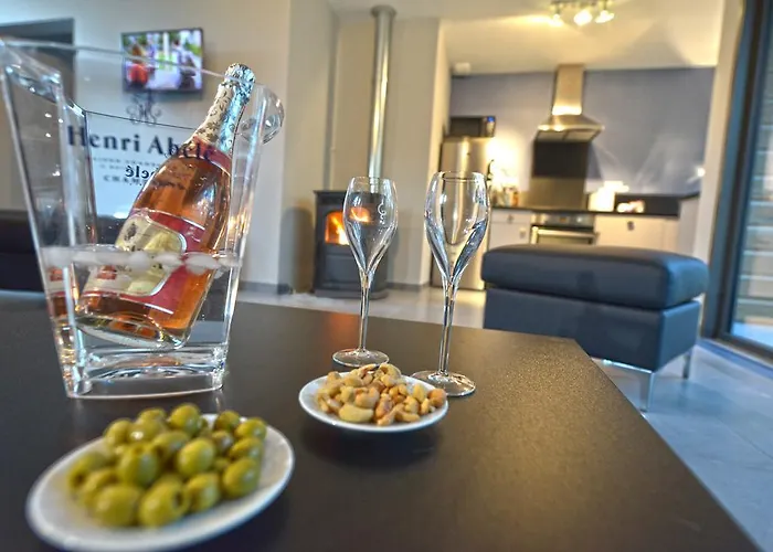 Le Clos Des Chenes Le Massegros