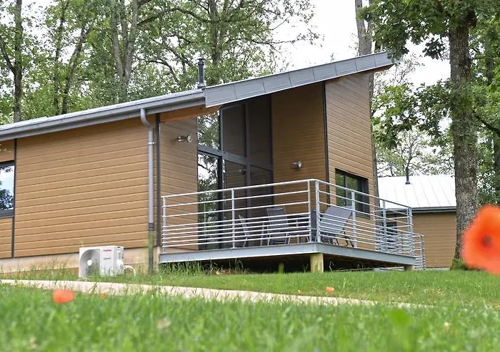 シャレー Le Clos Des Chenes *